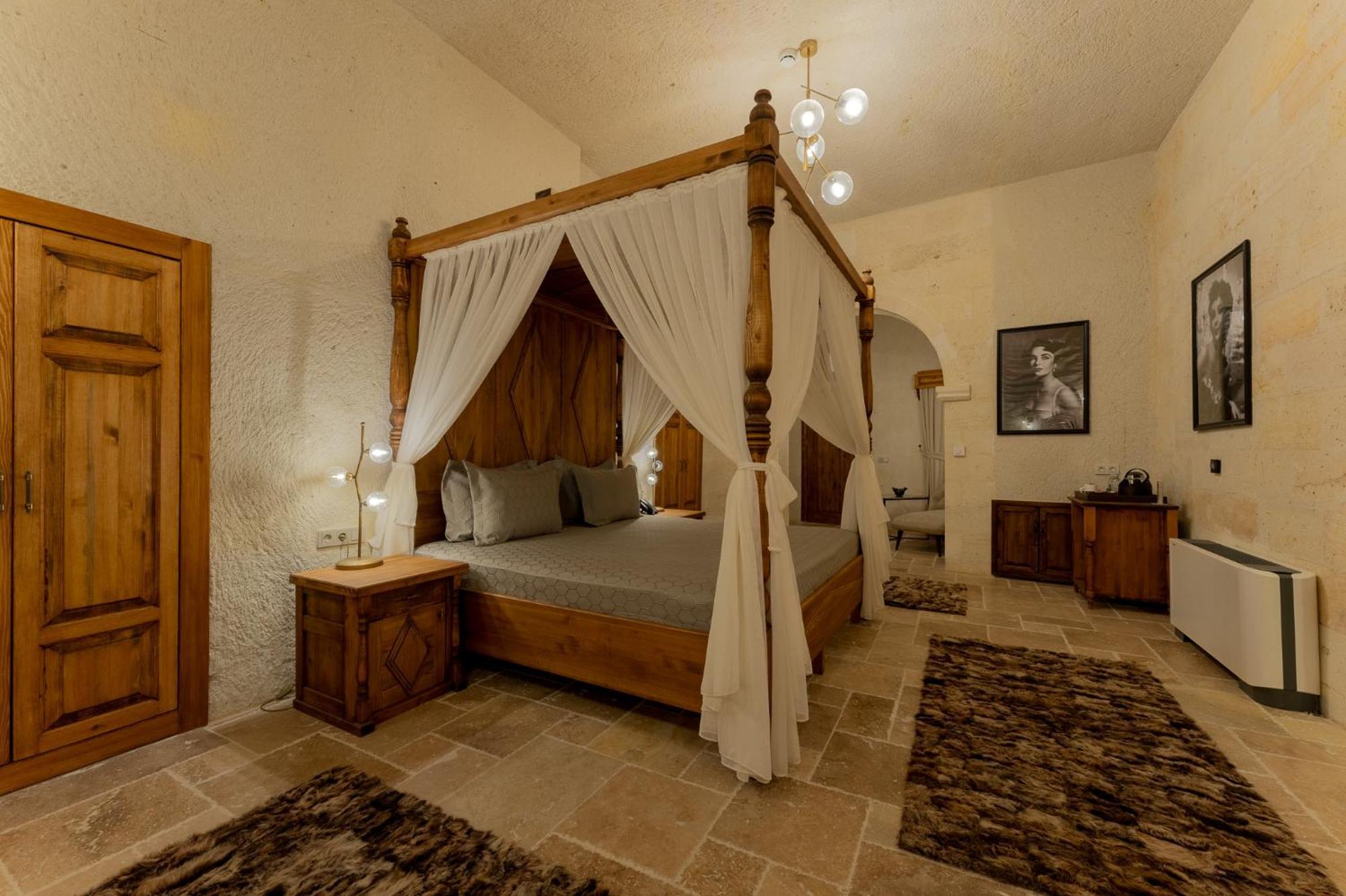 Asmali Konak Cave Suites Урґюп Екстер'єр фото