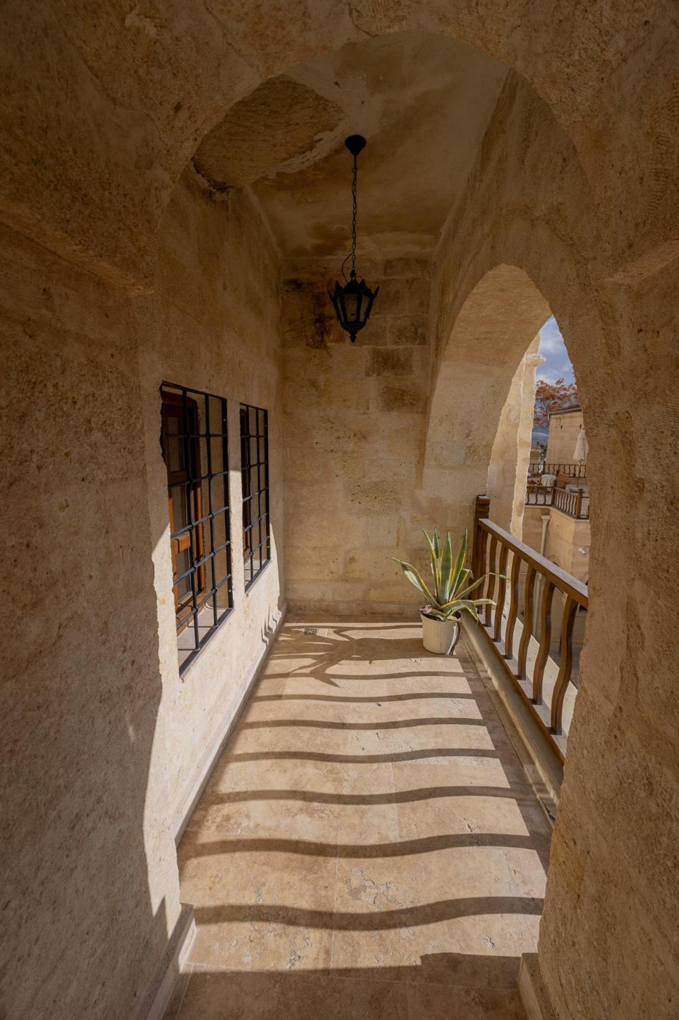 Asmali Konak Cave Suites Урґюп Екстер'єр фото