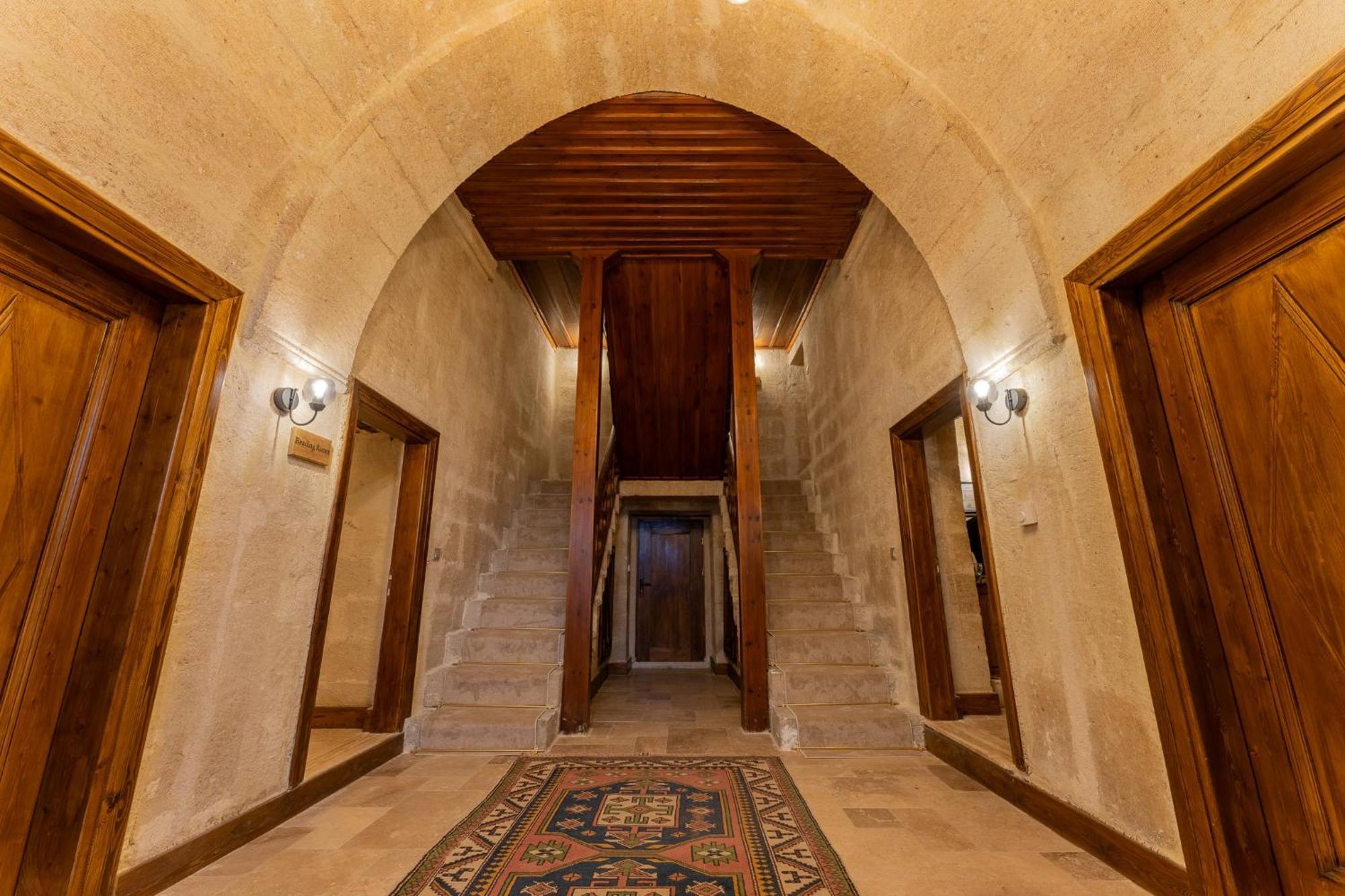 Asmali Konak Cave Suites Урґюп Екстер'єр фото