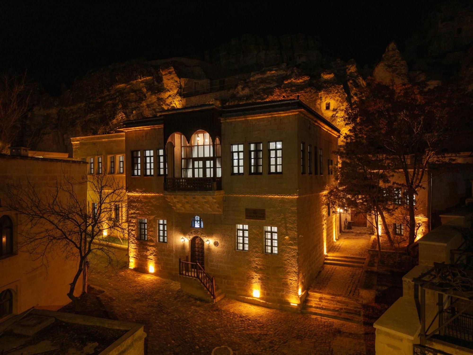 Asmali Konak Cave Suites Урґюп Екстер'єр фото