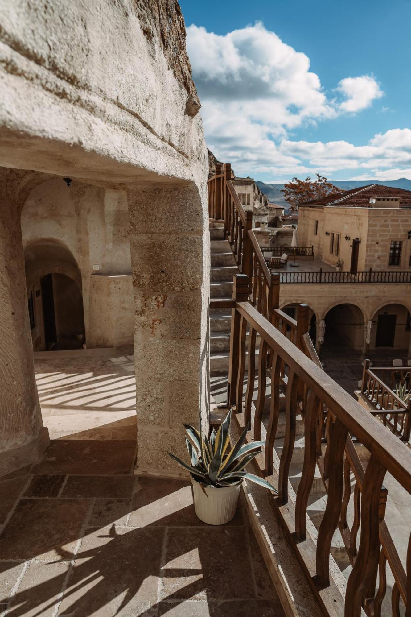 Asmali Konak Cave Suites Урґюп Екстер'єр фото