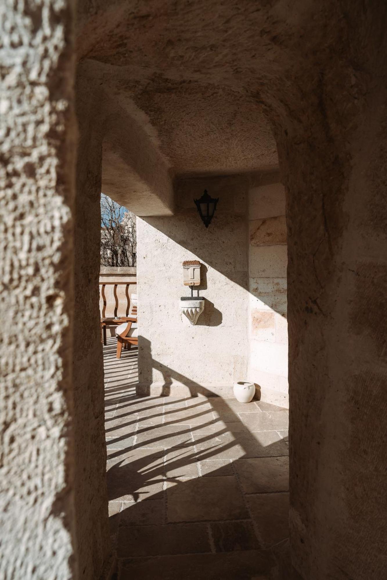 Asmali Konak Cave Suites Урґюп Екстер'єр фото